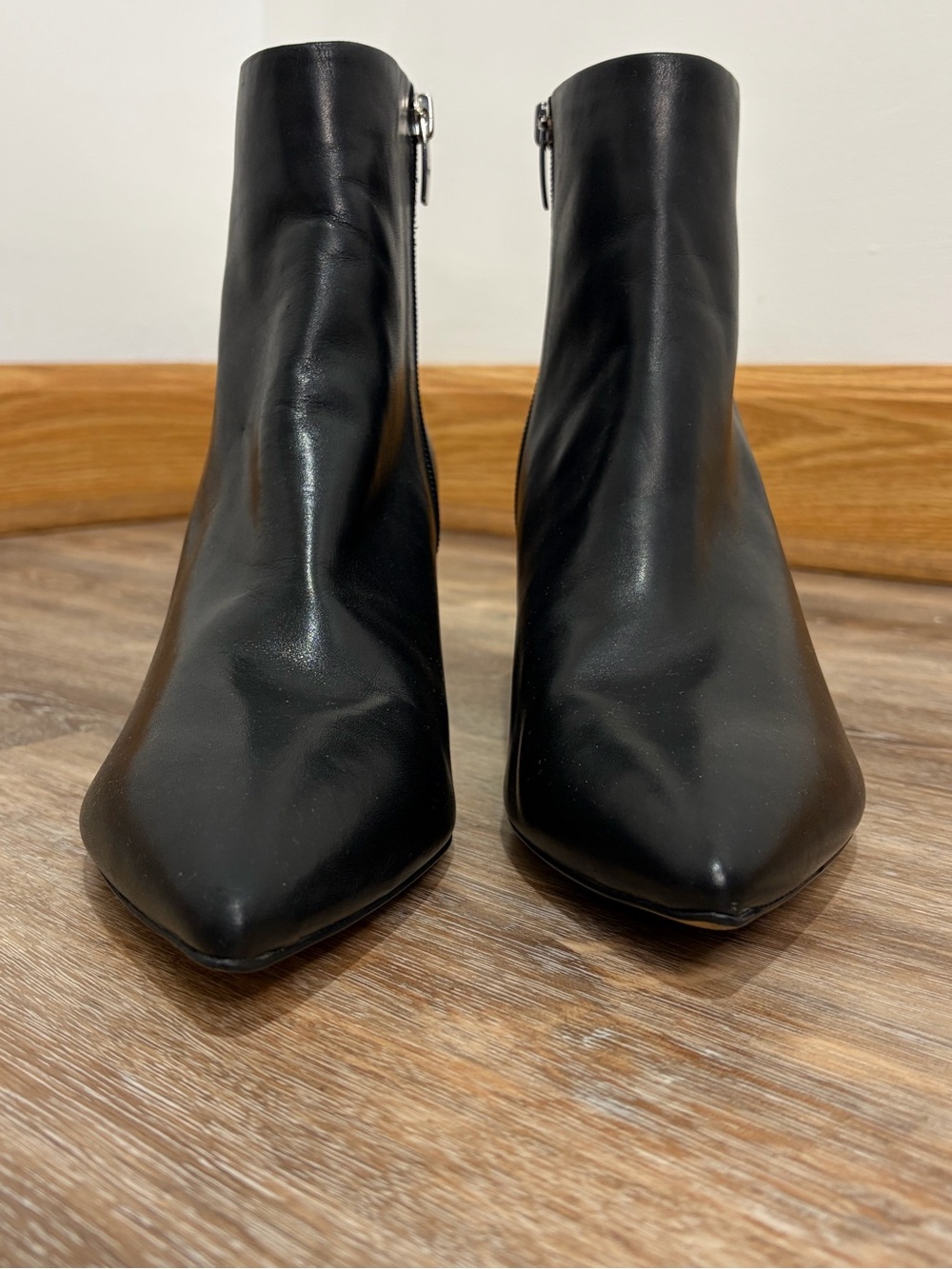 Marc Fisher Black Leather Ankle Boots Women's Size 9.5 Bootie Modern Minimalist - Picture 3 of 16